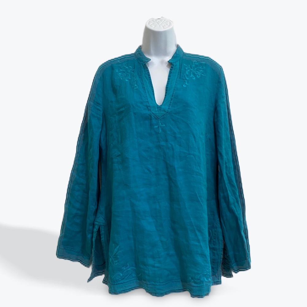 Valerie Stevens Tunic